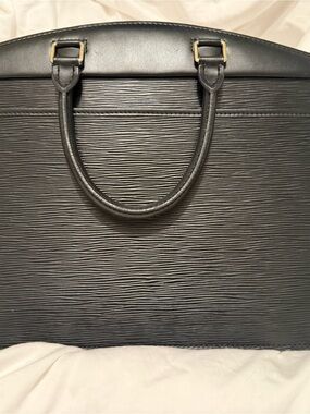 Vintage Louis Vuitton Epi Riviera Handbag (Authentic)